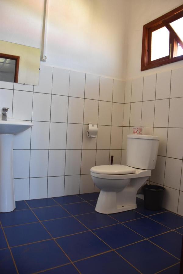 Centre Lucien Botovasoa Bed & Breakfast Antsiranana Bagian luar foto