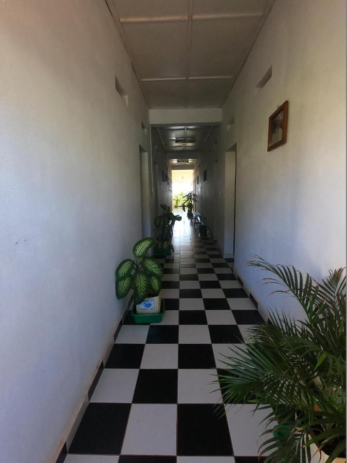 Centre Lucien Botovasoa Bed & Breakfast Antsiranana Bagian luar foto