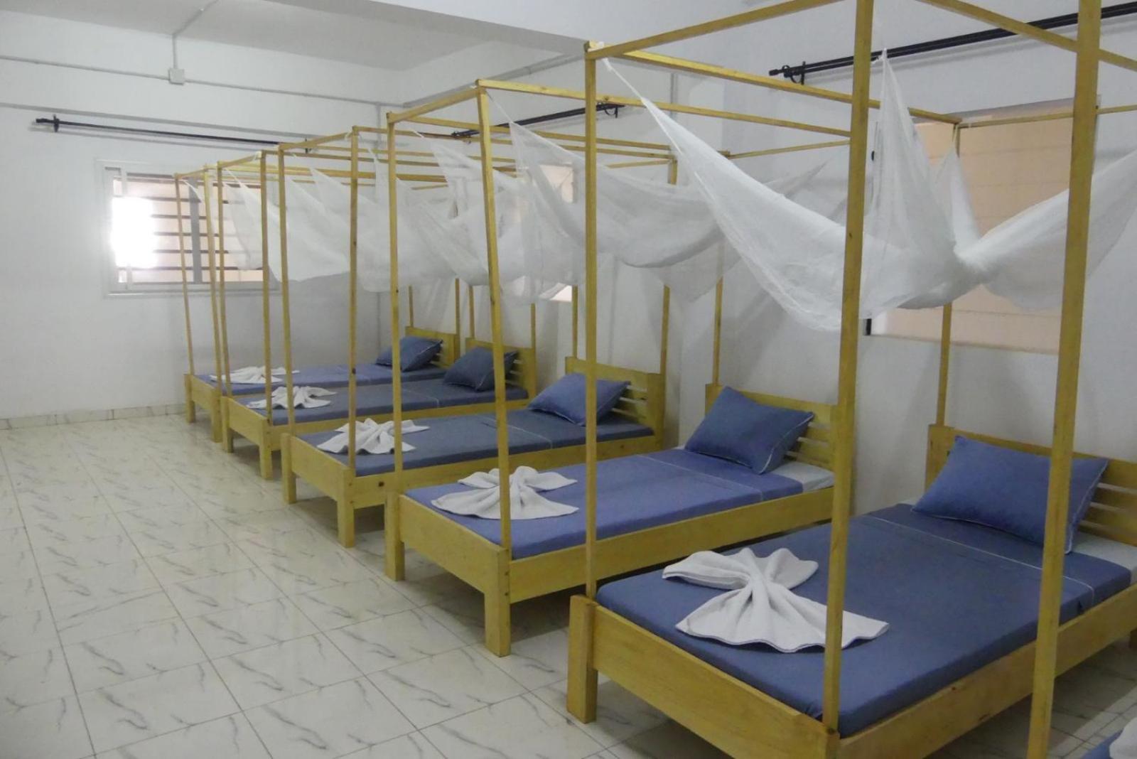 Centre Lucien Botovasoa Bed & Breakfast Antsiranana Bagian luar foto